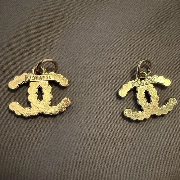 Chanel Zipper Pulls - Picture 2 of 2